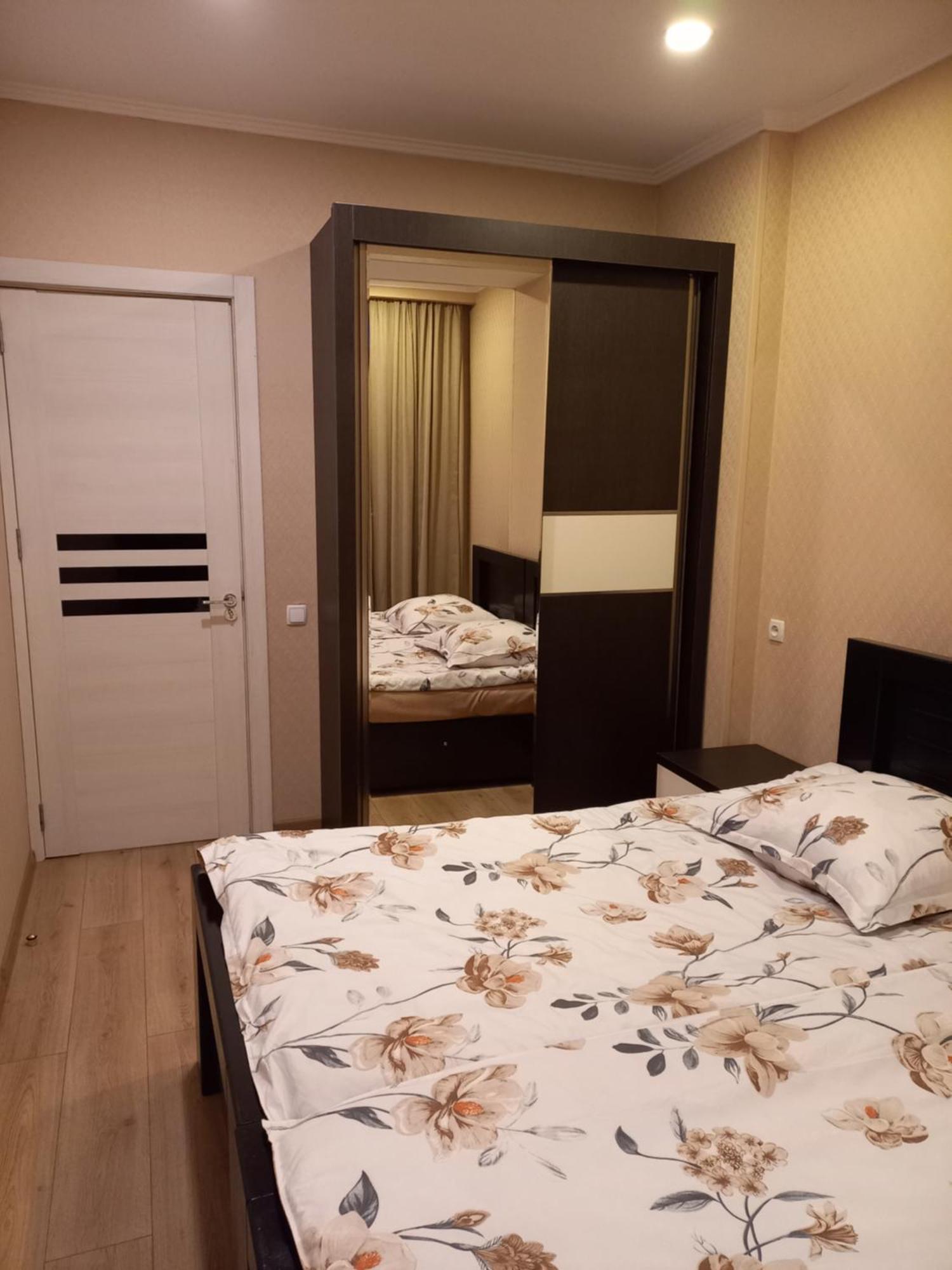 Grigol'S Apartament Tbilisi Exterior foto
