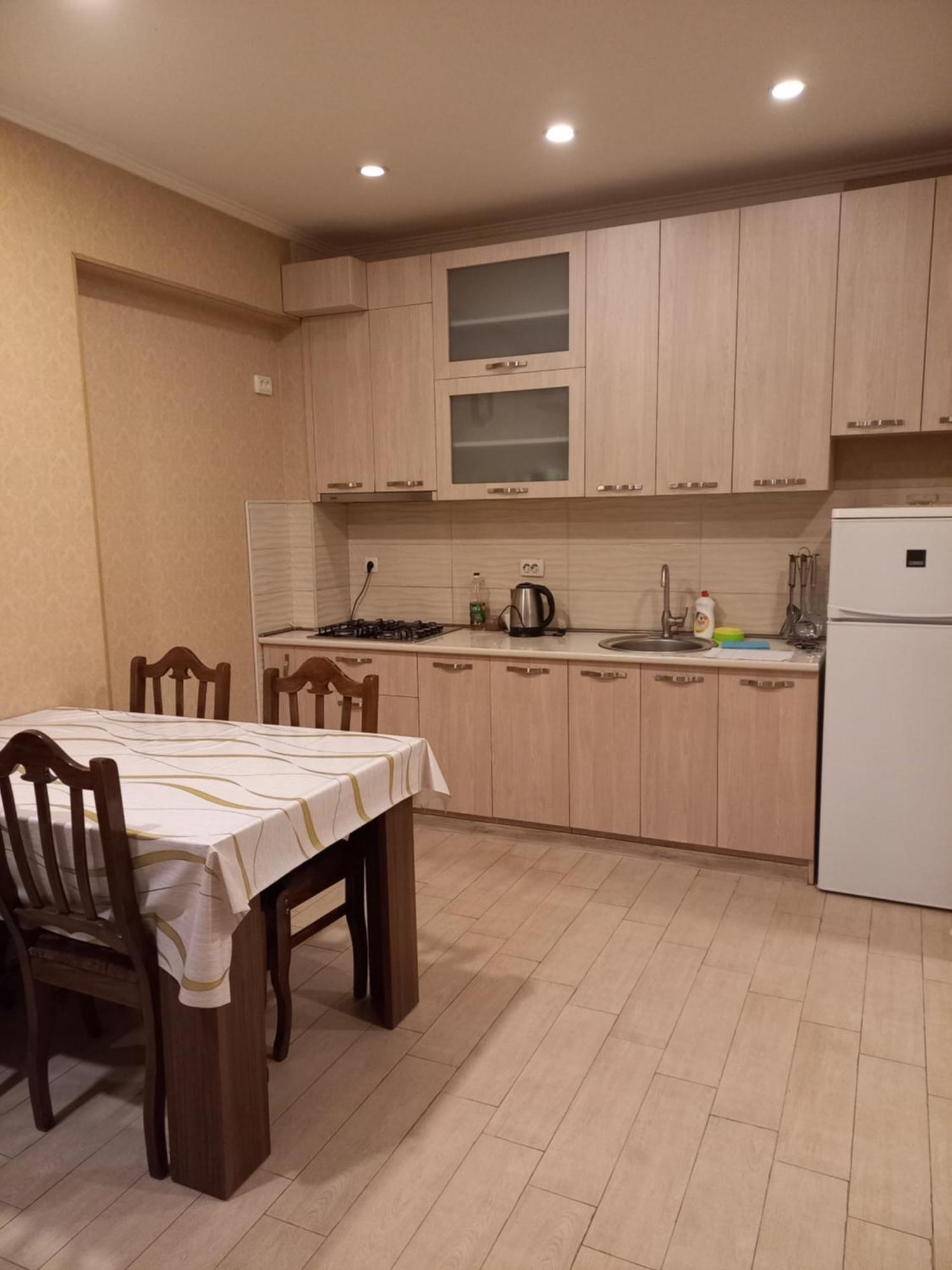 Grigol'S Apartament Tbilisi Exterior foto
